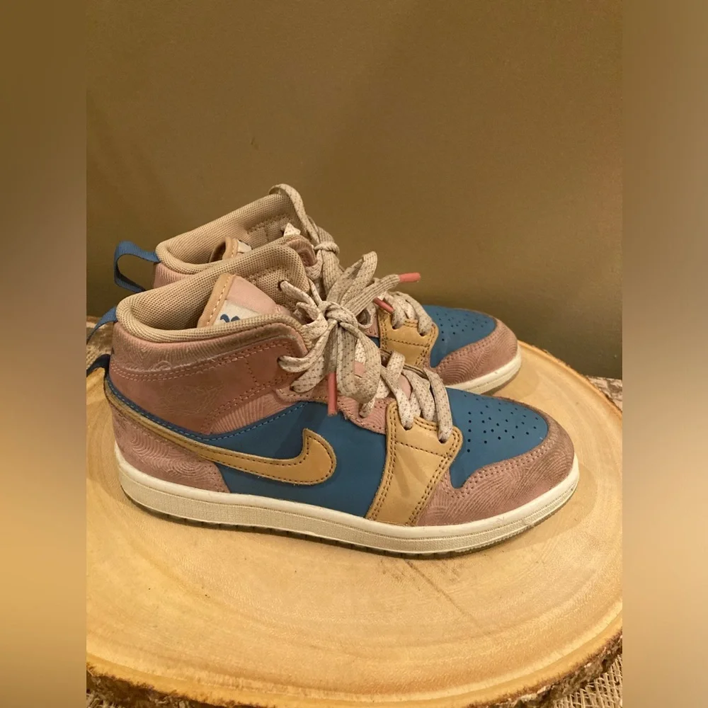 Nike Youth Air Jordan 1 Mid Zen Multicolor FN7495-400 GS Shoes‎ Size 2Y